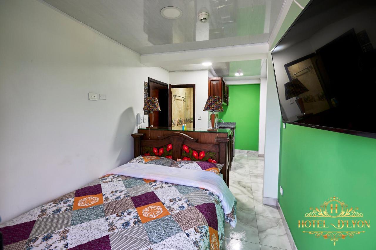 Hôtel d’lyon Santa Rosa de Cabal Extérieur photo