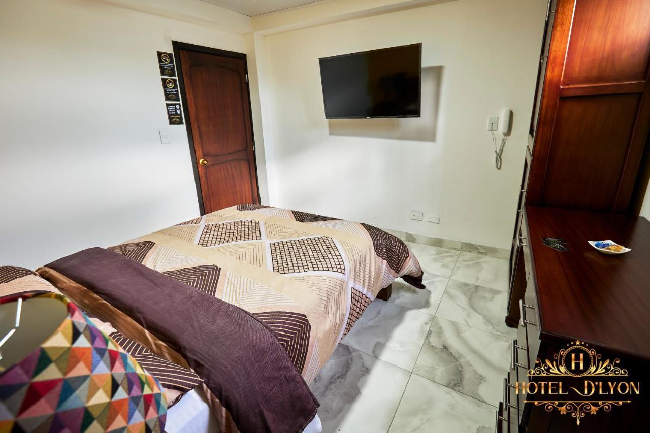 Hôtel d’lyon Santa Rosa de Cabal Extérieur photo