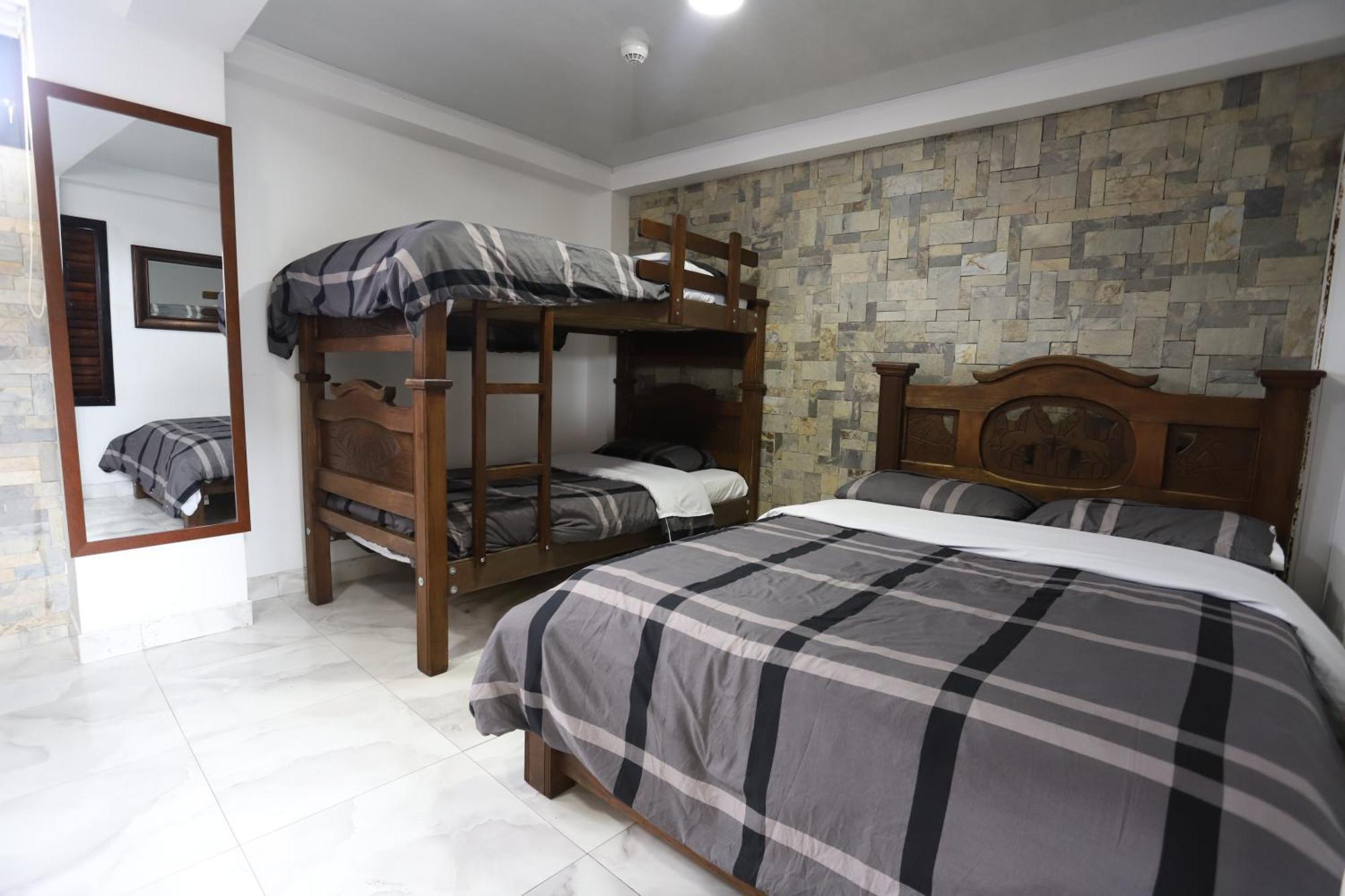 Hôtel d’lyon Santa Rosa de Cabal Extérieur photo